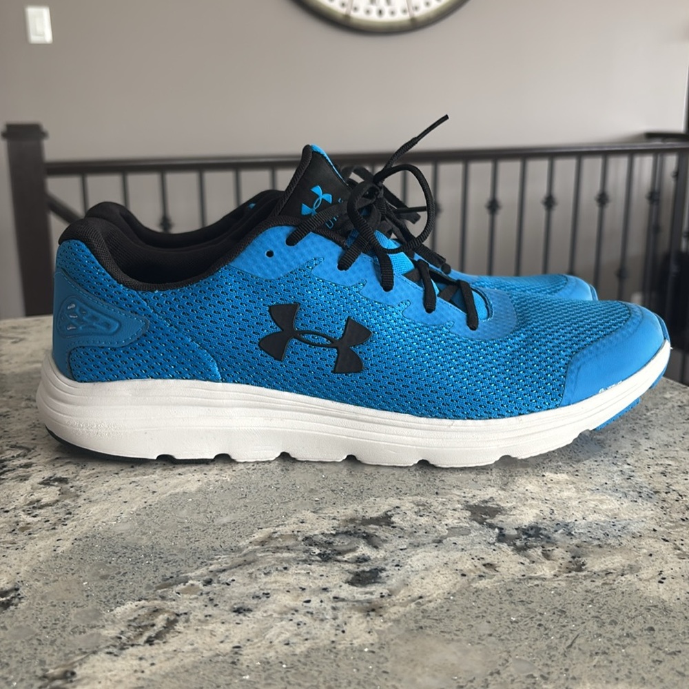 NEW! Under Armour Men's Blue Athletic Shoes